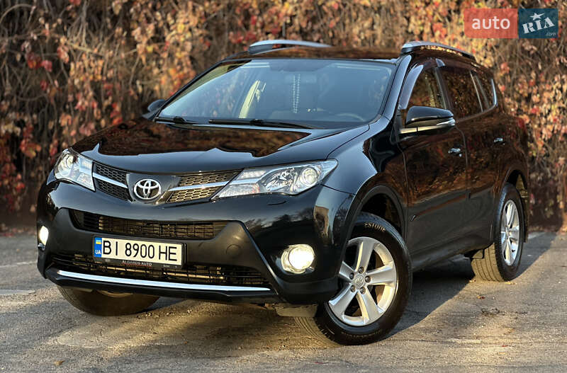 Внедорожник / Кроссовер Toyota RAV4 2013 в Кропивницком