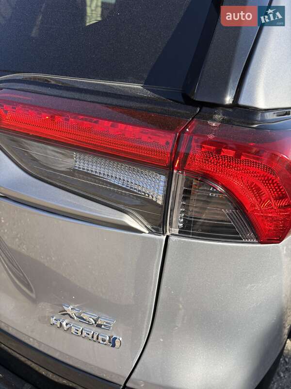 Внедорожник / Кроссовер Toyota RAV4 2022 в Тернополе фото 16 Внедорожник / Кроссовер Toyota RAV4 2022 в Тернополе