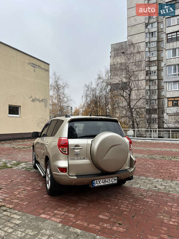 Внедорожник / Кроссовер Toyota RAV4 2006 в Харькове фото 4 Внедорожник / Кроссовер Toyota RAV4 2006 в Харькове