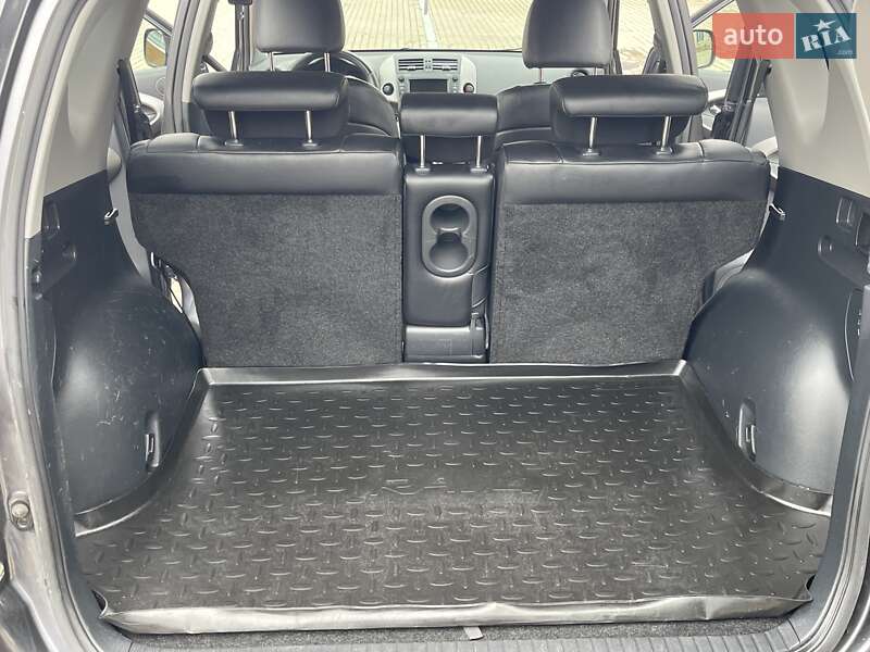Внедорожник / Кроссовер Toyota RAV4 2010 в Ровно фото 26 Внедорожник / Кроссовер Toyota RAV4 2010 в Ровно
