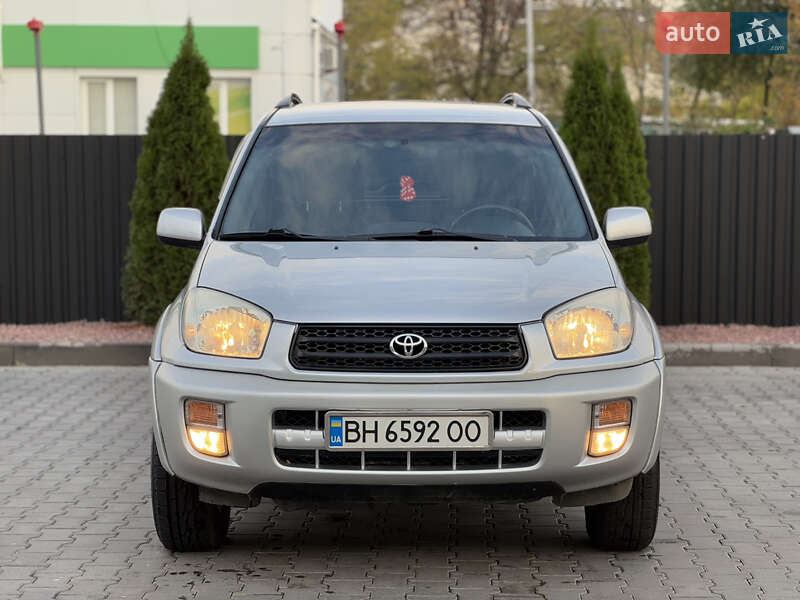 Позашляховик / Кросовер Toyota RAV4 2003 в Одесі
