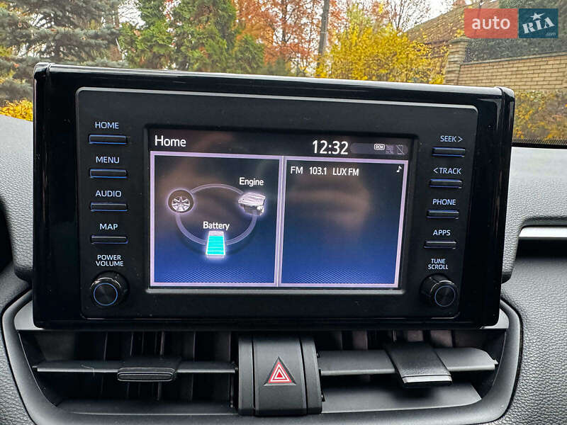 Внедорожник / Кроссовер Toyota RAV4 2019 в Киеве фото 22 Внедорожник / Кроссовер Toyota RAV4 2019 в Киеве