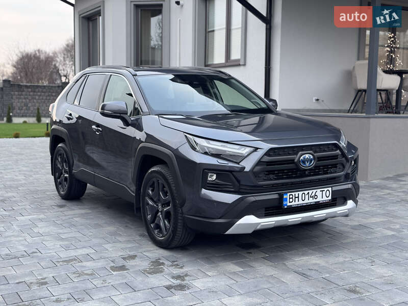 Внедорожник / Кроссовер Toyota RAV4 2023 в Ровно фото 4 Внедорожник / Кроссовер Toyota RAV4 2023 в Ровно