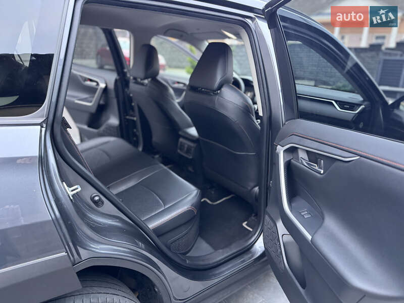 Внедорожник / Кроссовер Toyota RAV4 2023 в Ровно фото 27 Внедорожник / Кроссовер Toyota RAV4 2023 в Ровно
