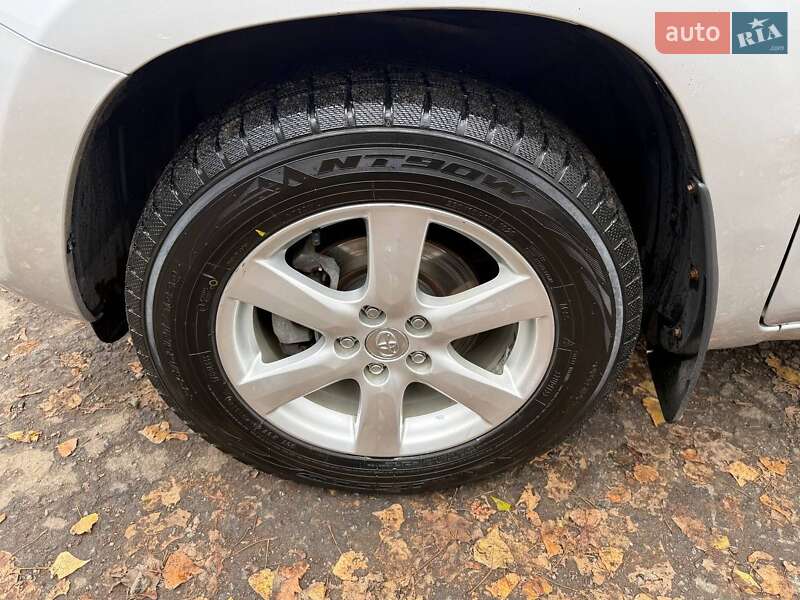 Внедорожник / Кроссовер Toyota RAV4 2008 в Харькове