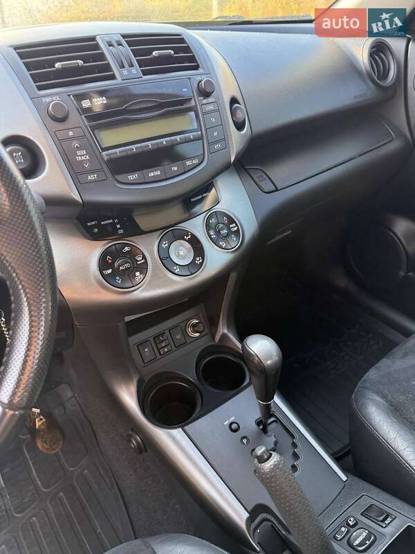 Внедорожник / Кроссовер Toyota RAV4 2011 в Киеве фото 6 Внедорожник / Кроссовер Toyota RAV4 2011 в Киеве