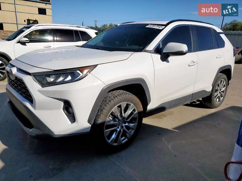 Toyota RAV4 2019