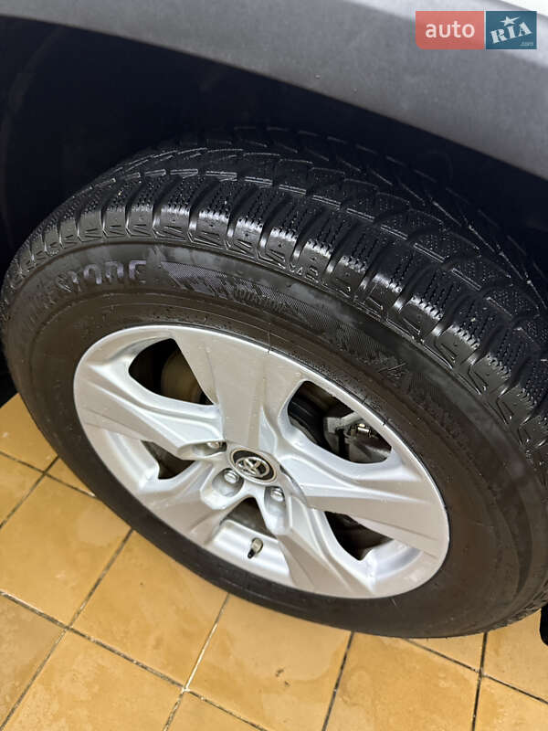 Позашляховик / Кросовер Toyota RAV4 2019 в Боярці