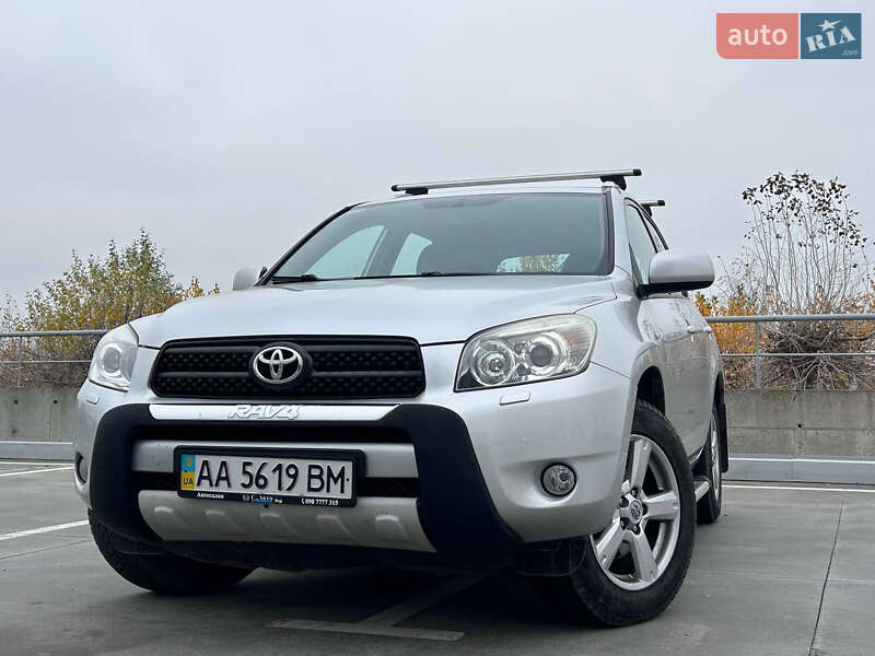 Внедорожник / Кроссовер Toyota RAV4 2006 в Киеве фото 5 Внедорожник / Кроссовер Toyota RAV4 2006 в Киеве