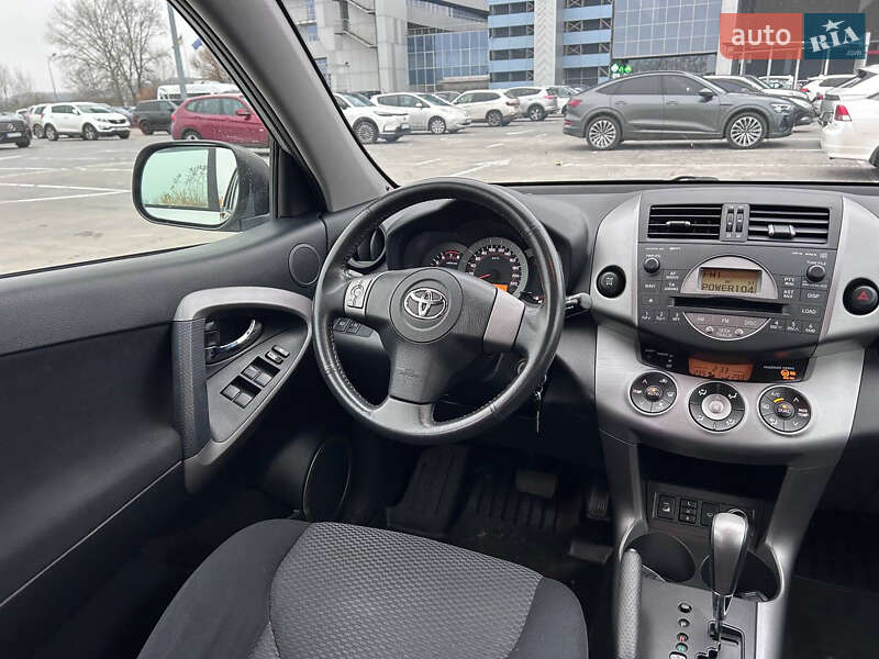 Внедорожник / Кроссовер Toyota RAV4 2006 в Киеве фото 39 Внедорожник / Кроссовер Toyota RAV4 2006 в Киеве