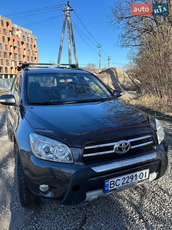 Внедорожник / Кроссовер Toyota RAV4 2008 в Львове
