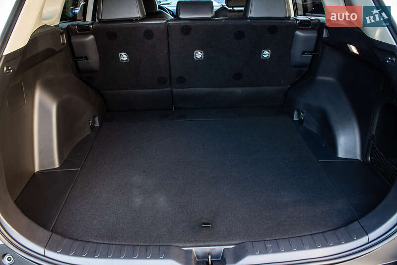 Внедорожник / Кроссовер Toyota RAV4 2025 в Львове