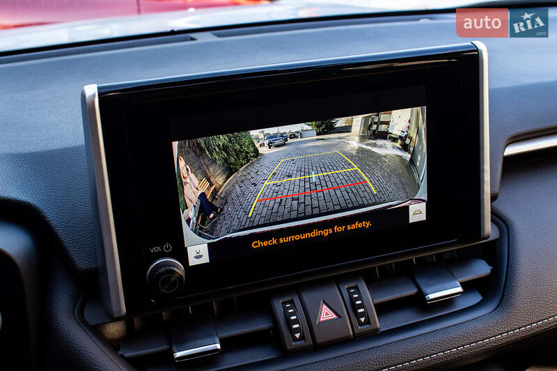 Внедорожник / Кроссовер Toyota RAV4 2025 в Львове