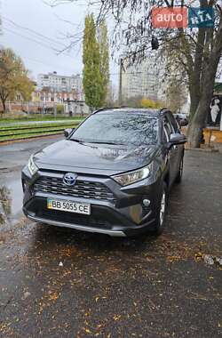 Внедорожник / Кроссовер Toyota RAV4 2019 в Одессе