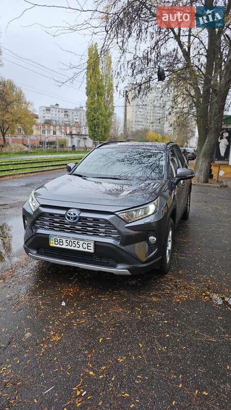 Позашляховик / Кросовер Toyota RAV4 2019 в Одесі фото Позашляховик / Кросовер Toyota RAV4 2019 в Одесі