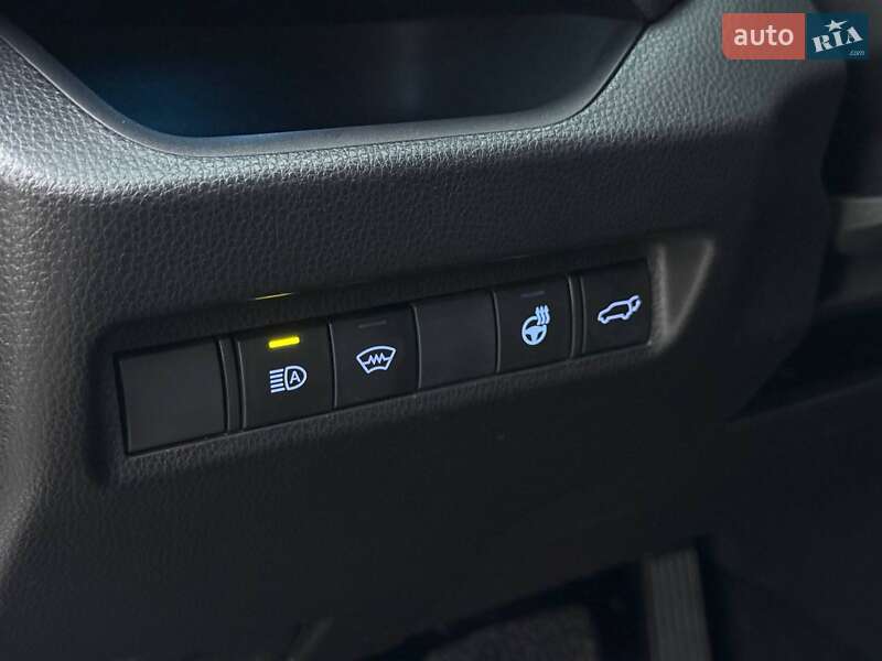 Позашляховик / Кросовер Toyota RAV4 2019 в Кривому Розі