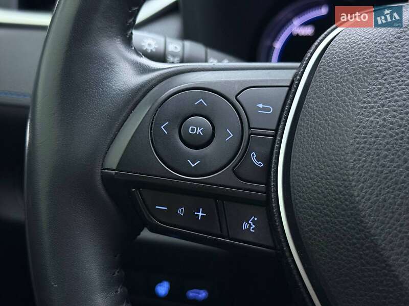 Позашляховик / Кросовер Toyota RAV4 2019 в Кривому Розі