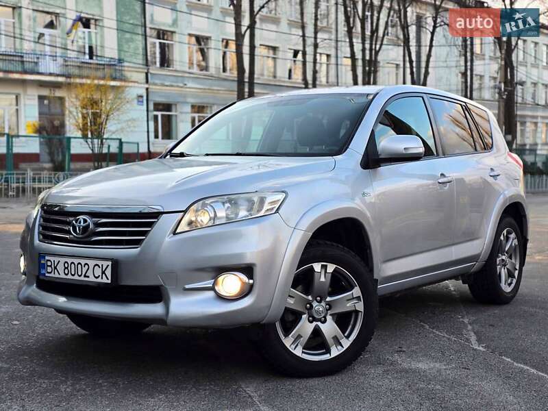 Внедорожник / Кроссовер Toyota RAV4 2010 в Чернигове фото Внедорожник / Кроссовер Toyota RAV4 2010 в Чернигове