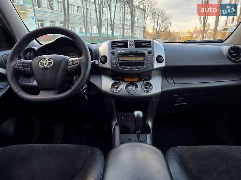 Внедорожник / Кроссовер Toyota RAV4 2010 в Чернигове фото 9 Внедорожник / Кроссовер Toyota RAV4 2010 в Чернигове