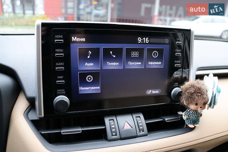 Позашляховик / Кросовер Toyota RAV4 2020 в Львові фото 31 Позашляховик / Кросовер Toyota RAV4 2020 в Львові