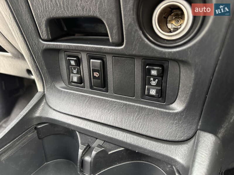 Внедорожник / Кроссовер Toyota RAV4 2004 в Одессе