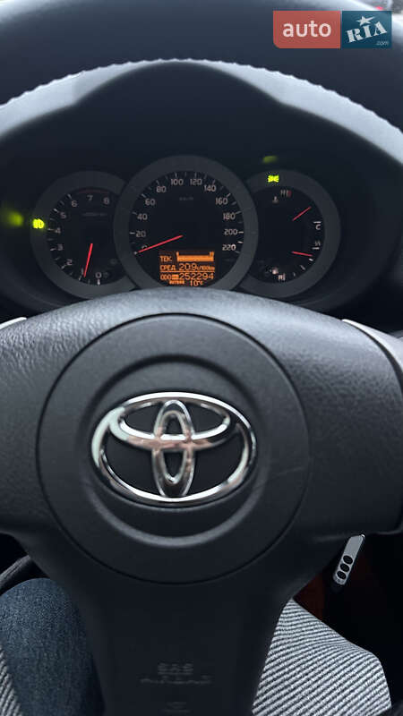Внедорожник / Кроссовер Toyota RAV4 2008 в Одессе