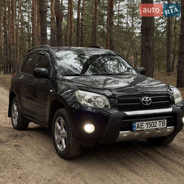 Внедорожник / Кроссовер Toyota RAV4 2006 в Днепре фото 2 Внедорожник / Кроссовер Toyota RAV4 2006 в Днепре