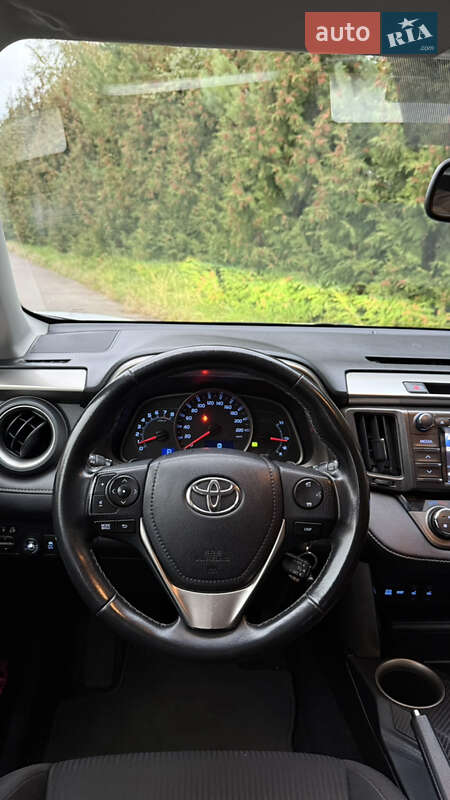 Внедорожник / Кроссовер Toyota RAV4 2013 в Ровно фото 11 Внедорожник / Кроссовер Toyota RAV4 2013 в Ровно
