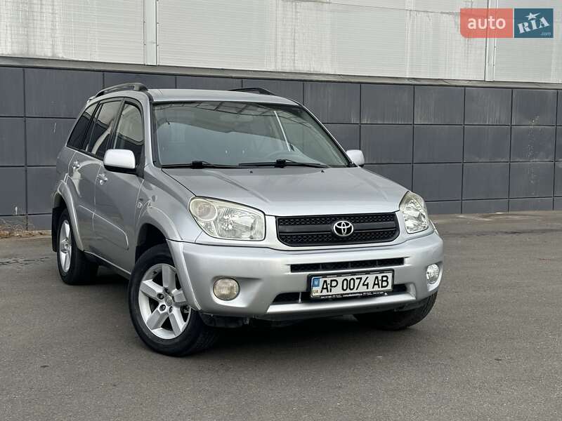 Позашляховик / Кросовер Toyota RAV4 2004 в Одесі