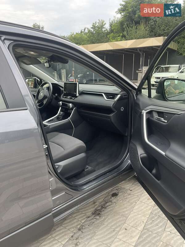 Внедорожник / Кроссовер Toyota RAV4 2022 в Ужгороде фото 10 Внедорожник / Кроссовер Toyota RAV4 2022 в Ужгороде