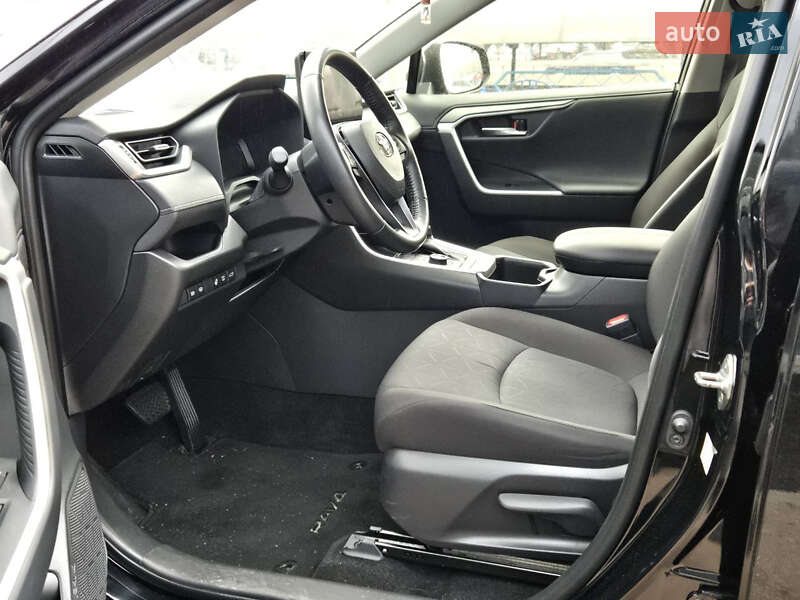 Позашляховик / Кросовер Toyota RAV4 2023 в Києві фото 8 Позашляховик / Кросовер Toyota RAV4 2023 в Києві