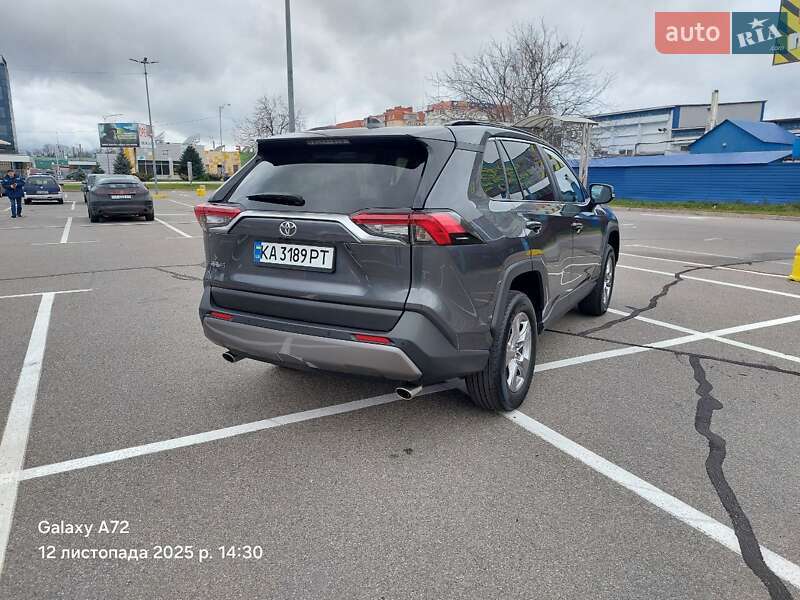 Внедорожник / Кроссовер Toyota RAV4 2023 в Киеве фото 7 Внедорожник / Кроссовер Toyota RAV4 2023 в Киеве