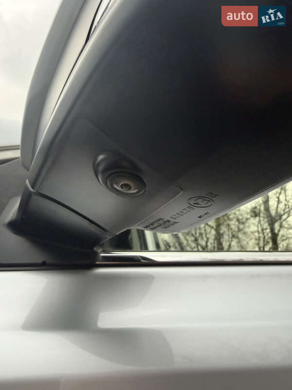 Внедорожник / Кроссовер Toyota RAV4 2016 в Львове