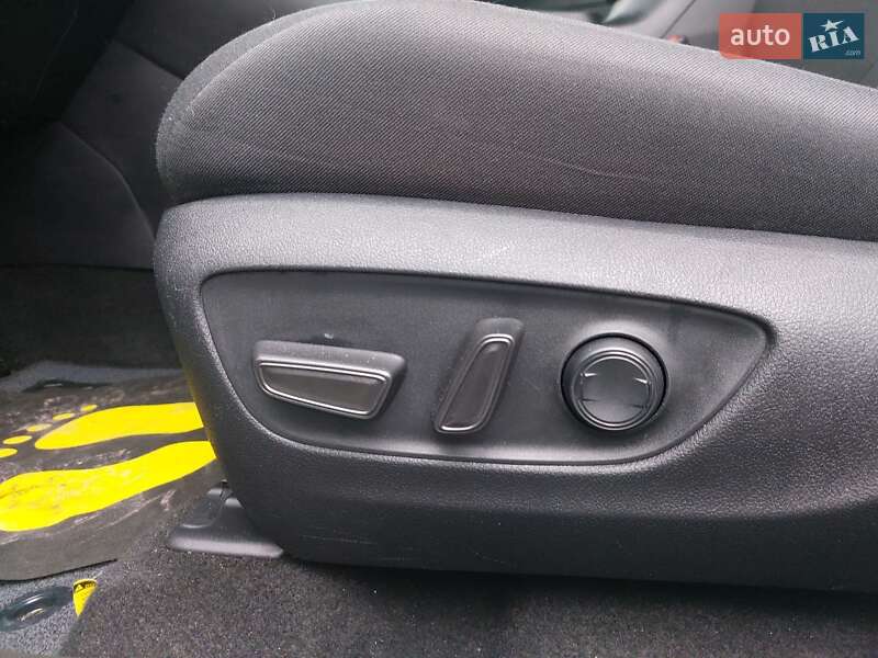 Внедорожник / Кроссовер Toyota RAV4 2024 в Киеве фото 30 Внедорожник / Кроссовер Toyota RAV4 2024 в Киеве