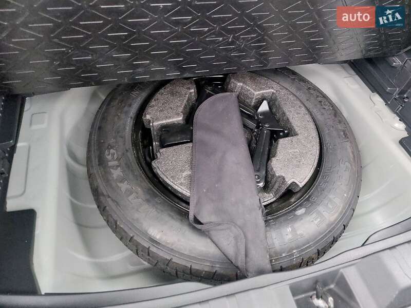 Внедорожник / Кроссовер Toyota RAV4 2024 в Киеве фото 33 Внедорожник / Кроссовер Toyota RAV4 2024 в Киеве