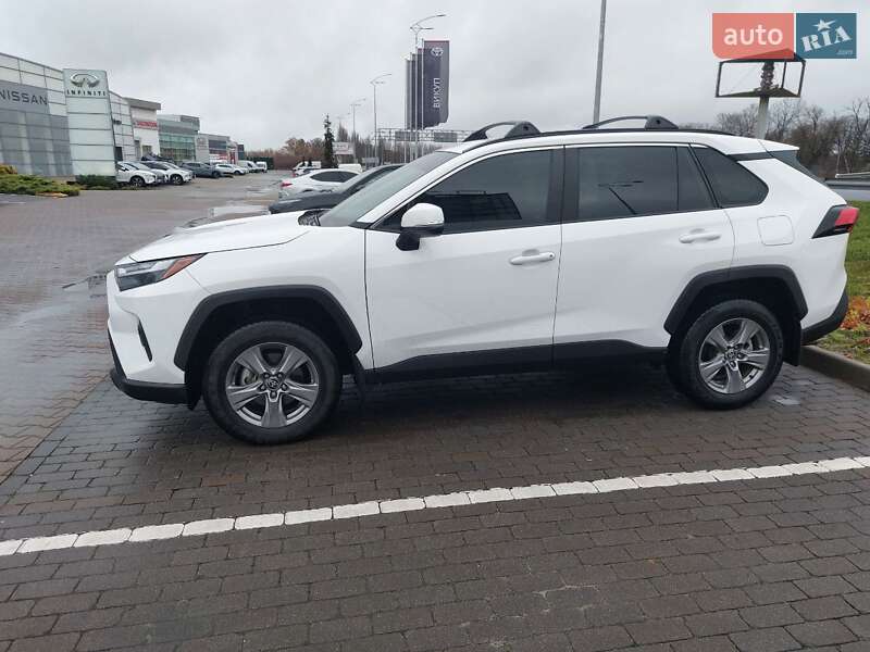 Внедорожник / Кроссовер Toyota RAV4 2024 в Киеве фото 3 Внедорожник / Кроссовер Toyota RAV4 2024 в Киеве