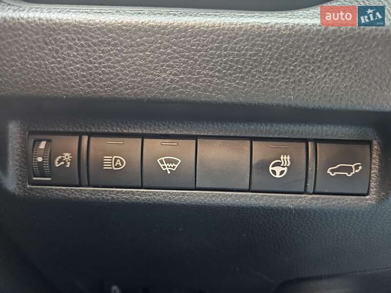 Позашляховик / Кросовер Toyota RAV4 2022 в Києві фото 8 Позашляховик / Кросовер Toyota RAV4 2022 в Києві