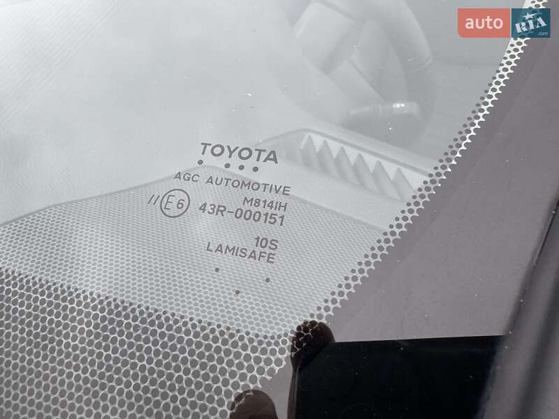 Позашляховик / Кросовер Toyota RAV4 2020 в Києві