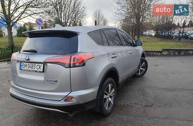 Внедорожник / Кроссовер Toyota RAV4 2017 в Сумах