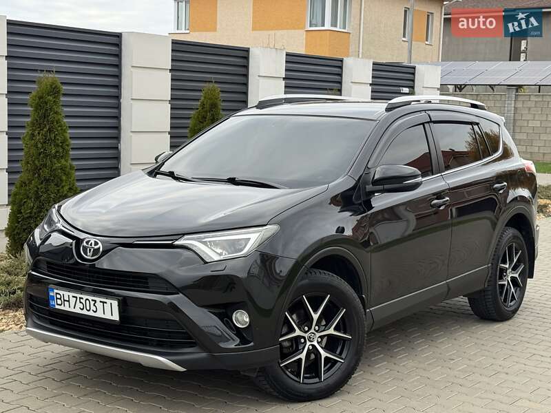 Внедорожник / Кроссовер Toyota RAV4 2016 в Одессе фото 8 Внедорожник / Кроссовер Toyota RAV4 2016 в Одессе