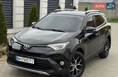 Позашляховик / Кросовер Toyota RAV4 2016 в Одесі