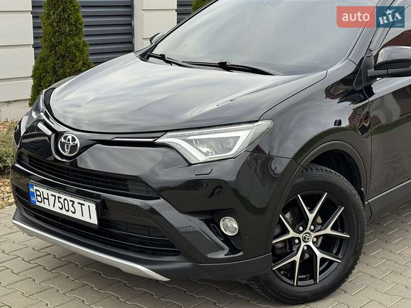Внедорожник / Кроссовер Toyota RAV4 2016 в Одессе фото 11 Внедорожник / Кроссовер Toyota RAV4 2016 в Одессе