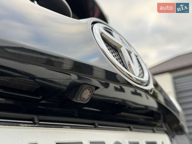 Внедорожник / Кроссовер Toyota RAV4 2016 в Одессе фото 75 Внедорожник / Кроссовер Toyota RAV4 2016 в Одессе