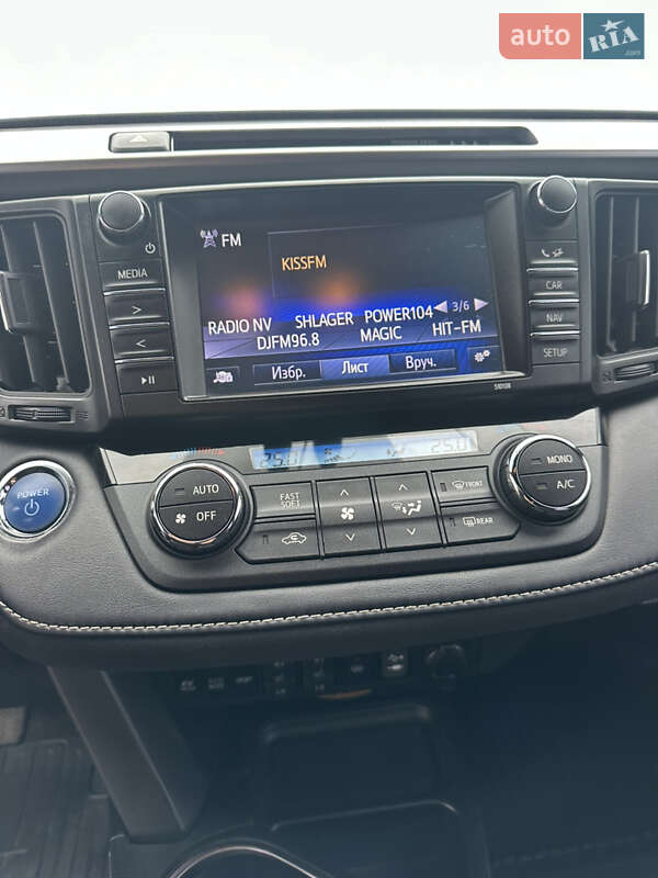 Внедорожник / Кроссовер Toyota RAV4 2016 в Киеве фото 24 Внедорожник / Кроссовер Toyota RAV4 2016 в Киеве