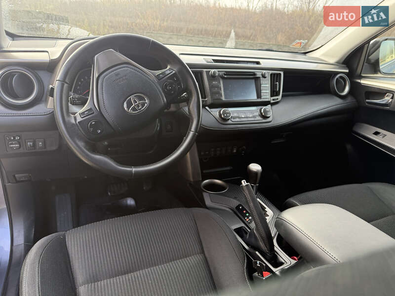 Внедорожник / Кроссовер Toyota RAV4 2014 в Ивано-Франковске фото 15 Внедорожник / Кроссовер Toyota RAV4 2014 в Ивано-Франковске