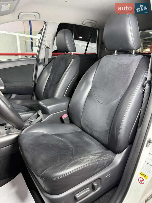 Внедорожник / Кроссовер Toyota RAV4 2010 в Одессе фото 28 Внедорожник / Кроссовер Toyota RAV4 2010 в Одессе