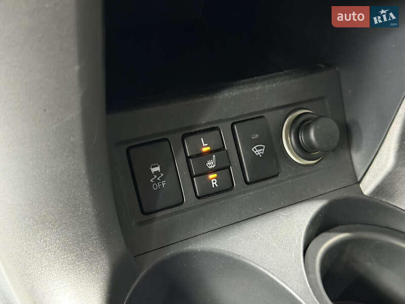 Внедорожник / Кроссовер Toyota RAV4 2010 в Одессе фото 35 Внедорожник / Кроссовер Toyota RAV4 2010 в Одессе