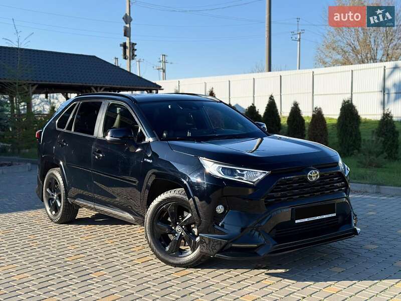 Позашляховик / Кросовер Toyota RAV4 2020 в Одесі