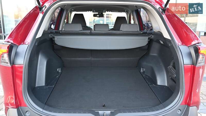 Внедорожник / Кроссовер Toyota RAV4 2018 в Киеве фото 10 Внедорожник / Кроссовер Toyota RAV4 2018 в Киеве