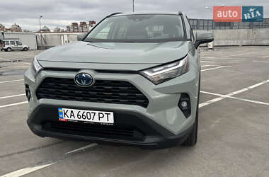 Внедорожник / Кроссовер Toyota RAV4 2023 в Киеве